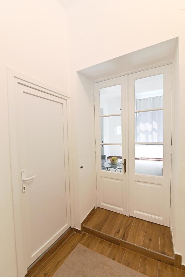 Appartement Tyson Apartman Rijeka Extérieur photo