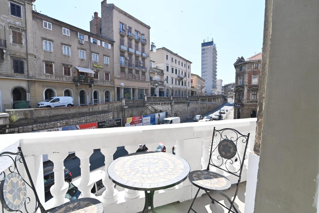 Appartement Tyson Apartman Rijeka Extérieur photo